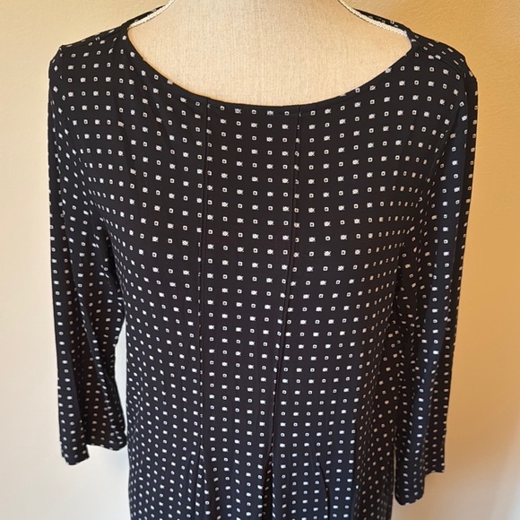 J. Jill Black and White Patterned Long Sleeve Dress - Picture 2 of 6